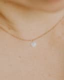 Borstvoedingsjuweel ketting Cushion moedermelk omgevormd tot cushion cut steen geelgoud verguld gftd. jewelry