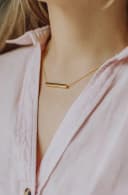 Asjuweel 'The Bar' | Staafvormige ashanger met ketting in zilver of goud | gftd. jewelry