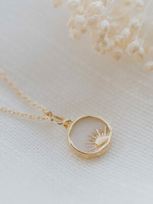 Moedermelk Rising Sun ketting