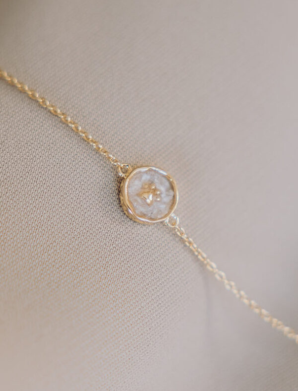 Asjuweel Pootje armband